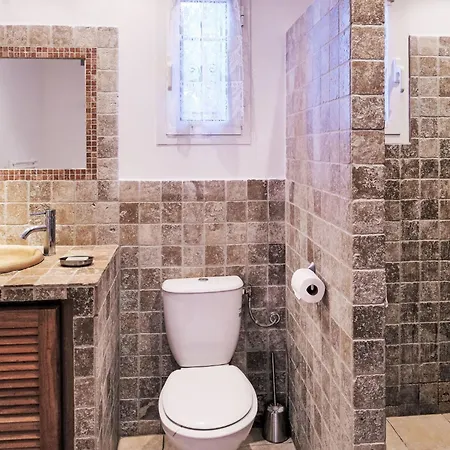 Casa de Férias Quenza By Interhome *